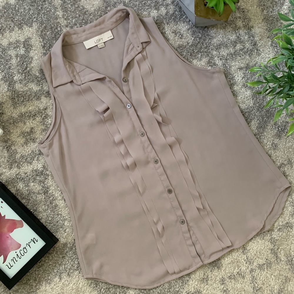 $3.99 SHIPPING! Ann Taylor LOFT sleeveless blouse
